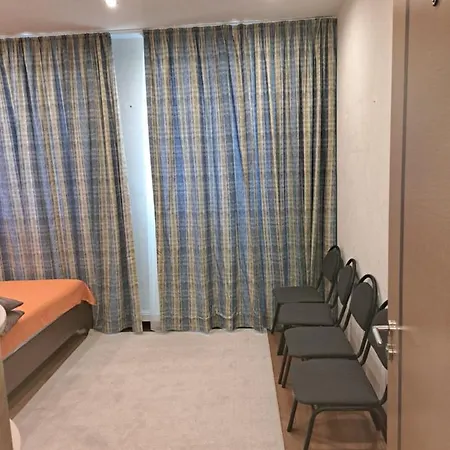 Andy Service Appartments *
